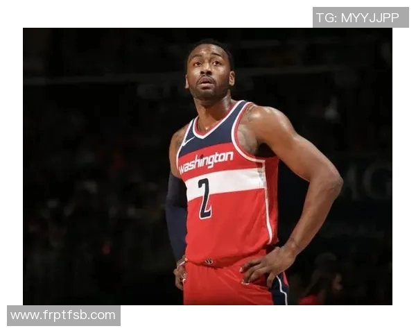 篮网队球员赛季报销，队伍团结争胜：不屈的战斗精神